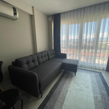 Apartman Sunshine Airport - Spa, Pool 88 *