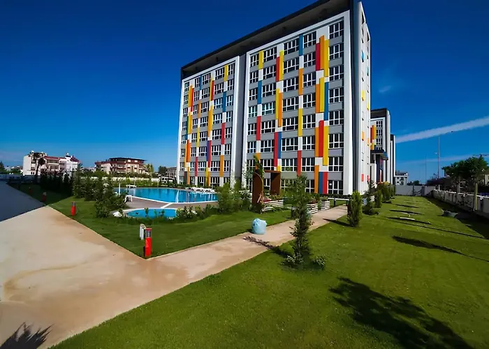 Sunshine Airport - Spa, Pool 88 شقة *